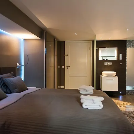 Feriehus The Orange Canals Suite *