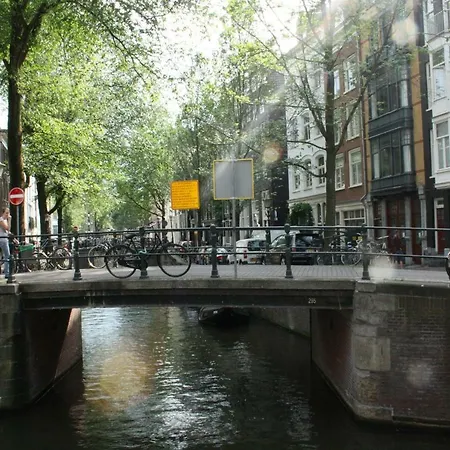 The Orange Canals Suite Amsterdam