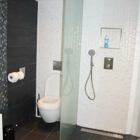 The Orange Canals Suite